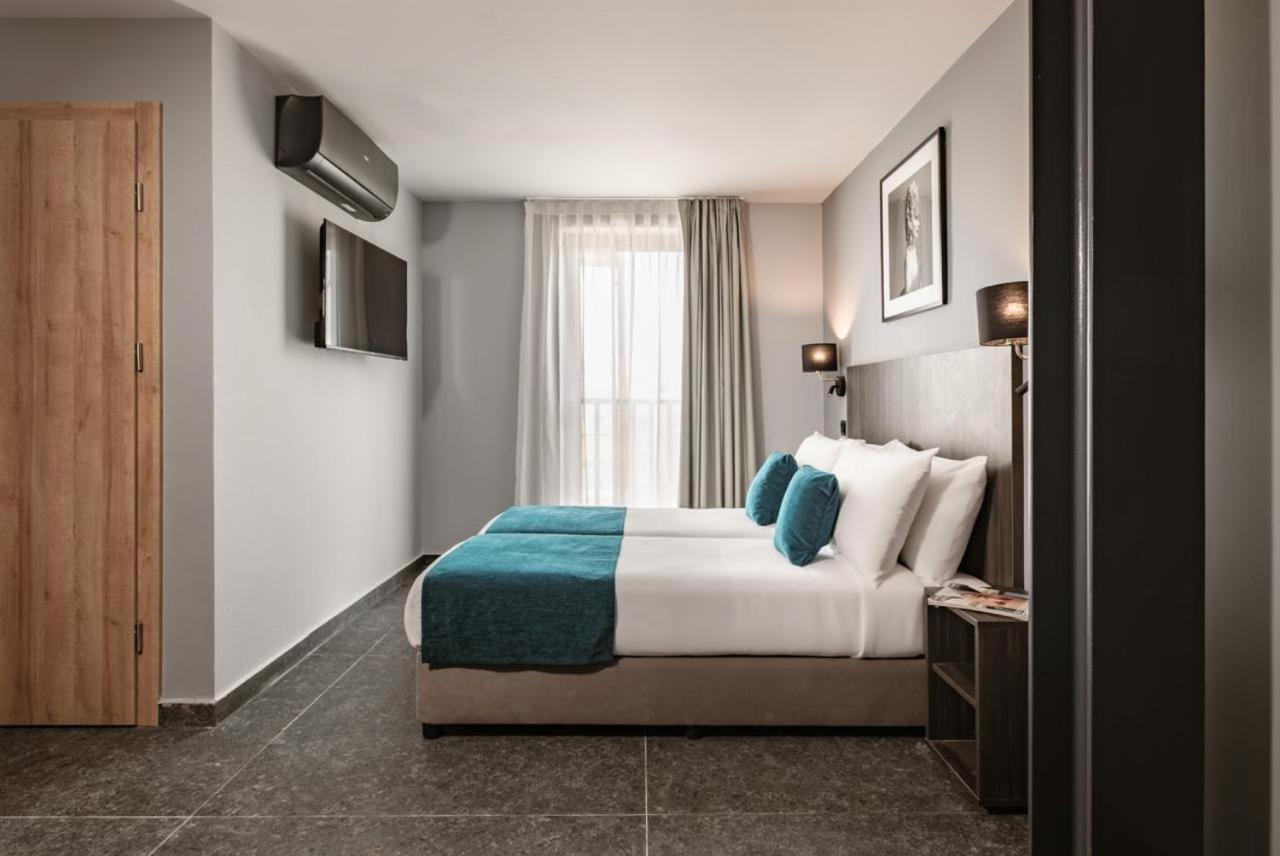 Spinola Hotel Saint Julian's Eksteriør billede