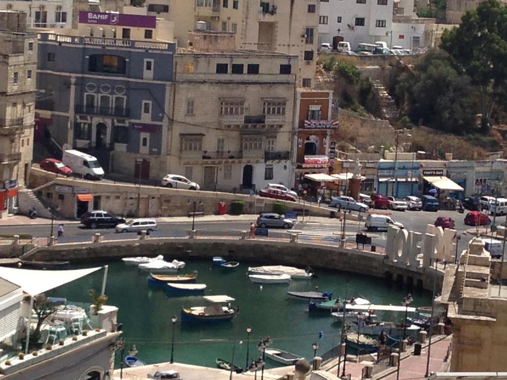 Spinola Hotel Saint Julian's Eksteriør billede